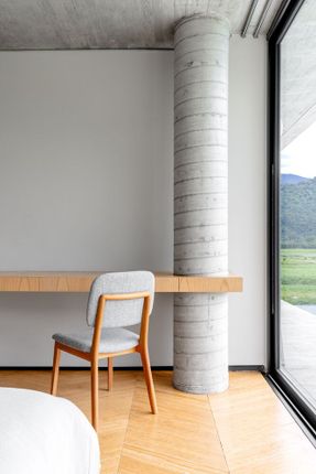 One-Wall House