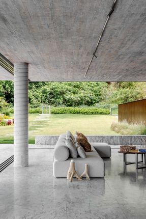 One-Wall House