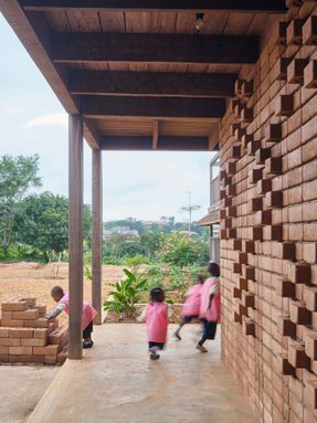 African Flow Kindergarten