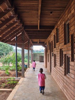 African Flow Kindergarten
