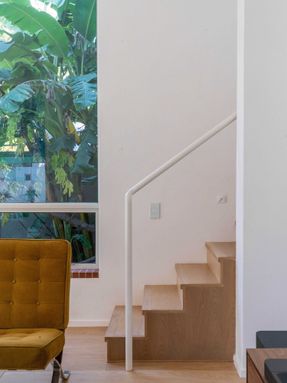 Two Sides House