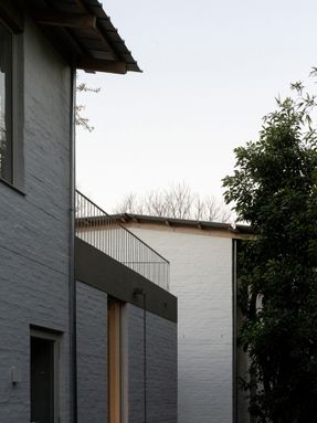 Two Sides House