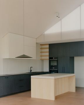 Thornbury House