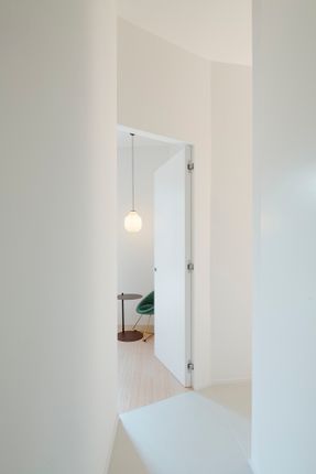 Casa B . V