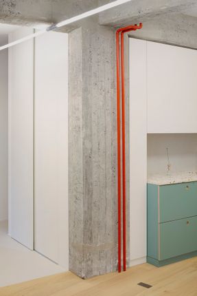 Casa B . V