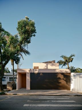 Praça House