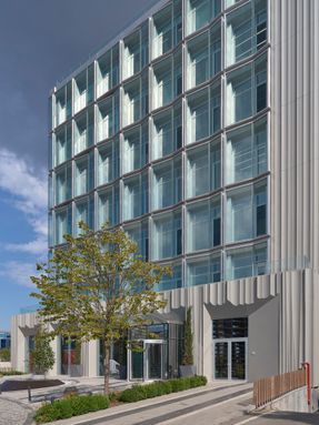 Quartz Plaza