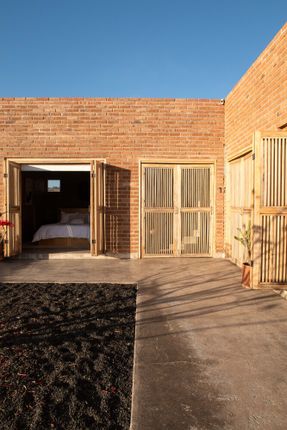 Sonoro House