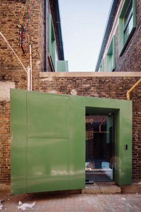 Jiuguo Courtyard Inn
