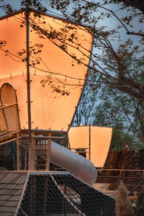 Traditional Chinese Aesthetic Children's Space Under Kongming Lantern