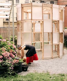 Ellipse Greenhouse