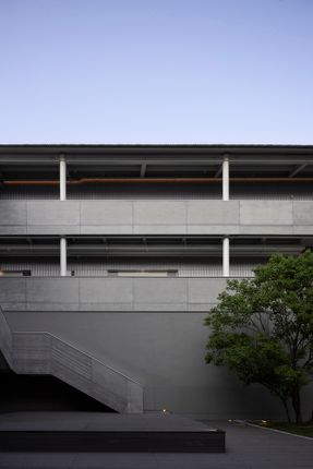 Noxbase Hotel