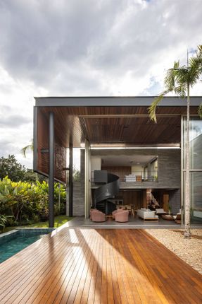 Oasis House