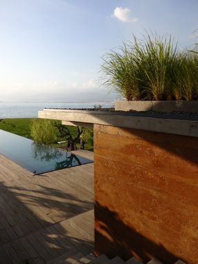 Omah Tanah House