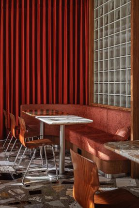 Barbara Bar And Restaurant