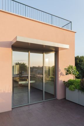 San Saba House Extension