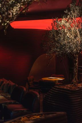 Myata Platinum Lounge And Restaurant