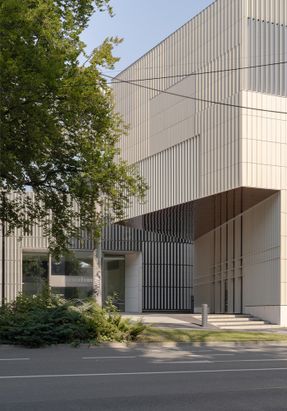 UMAK Mozarteum University