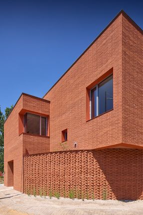 C104-9 House