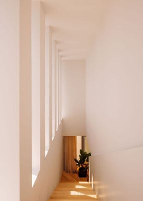 V House