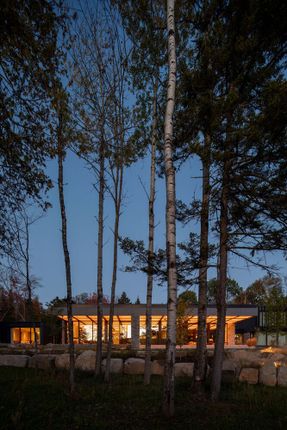 The House Of La Baie De L’ours