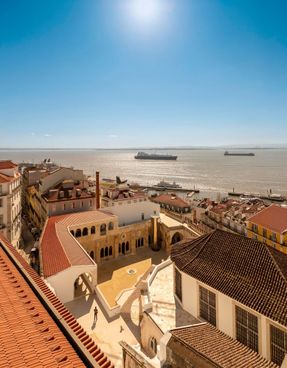 Restoration And Enhancement Of The Patriarchal Cathedral Of Lisbon, Installation Of The Archaeological Center, And Restoration Of The Upper And Lower Cloisters