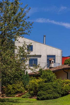 Swisshouse XL
