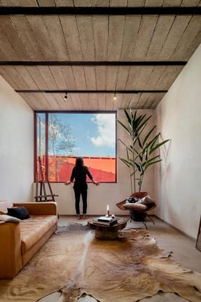 House Roja