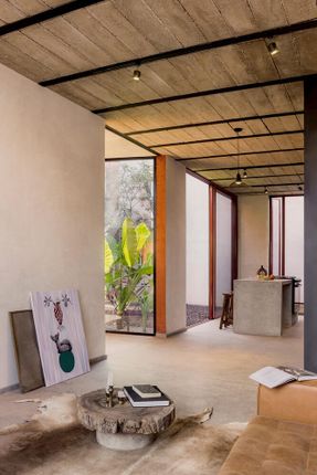 House Roja