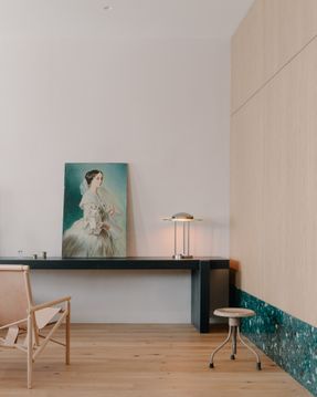 Apartment 31
