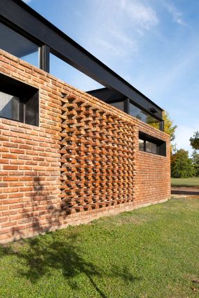 House Mm