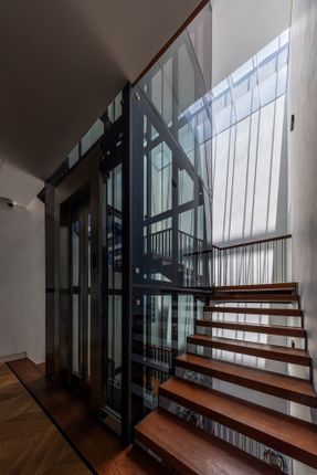 Black Cube House