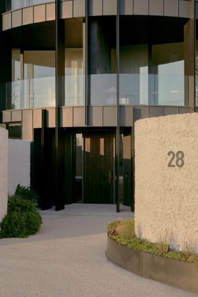 Esplanade Brighton Apartment