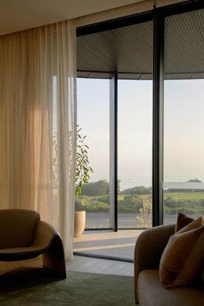 Esplanade Brighton Apartment