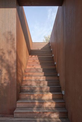 House In The Slope