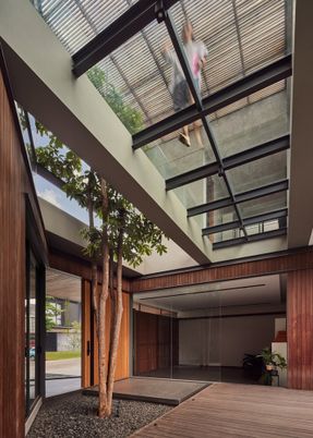 Atarashii House