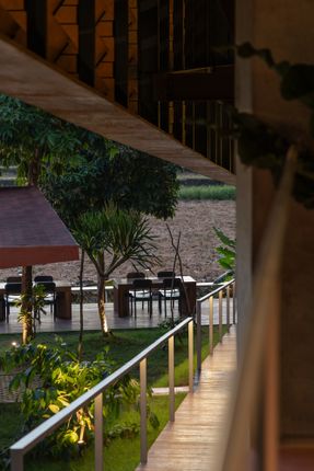 Set N Rise Bali Restaurant