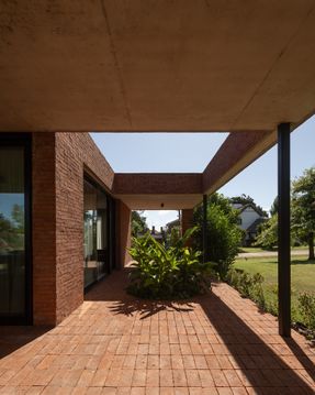 pRoA House