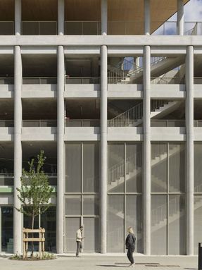 Multimodal Hub and Offices