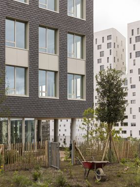 Multimodal Hub and Offices