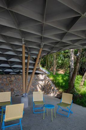 Five-Finger Pavilion