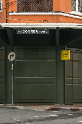 Chaipathanasilp - The Corner House