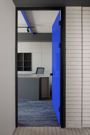 Samian Dormitory Office Building