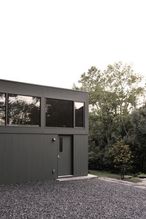 Anchorage Road Artist Studio