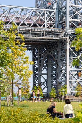 East Side River Park