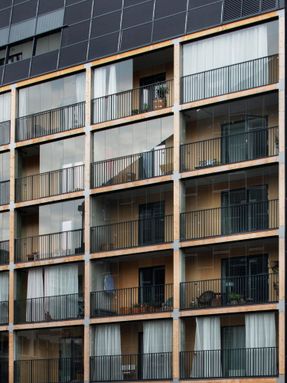 Brofästet Apartment Building