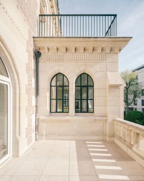 Château of the Hertford British Hospital Rehabilitation