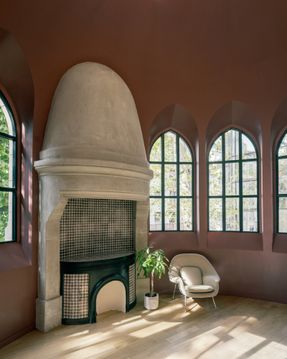 Château of the Hertford British Hospital Rehabilitation