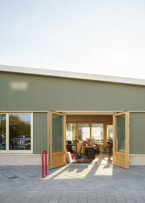 Neighborhood Center Augustin