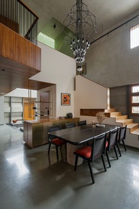 Heirlooms In Concrete